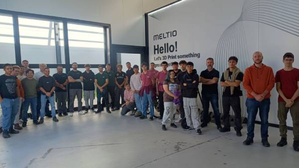 Visita formativa a empresas líderes en fabricación aditiva en Linares (Jaén)